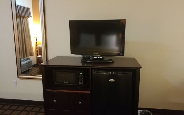 Executive Inn & Suites