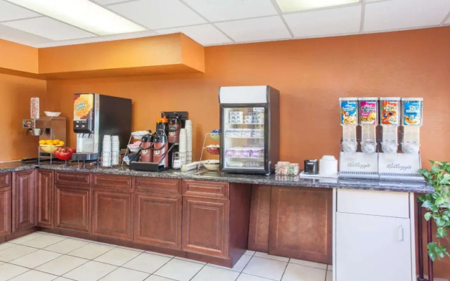 Best Western Bolingbrook Hotel