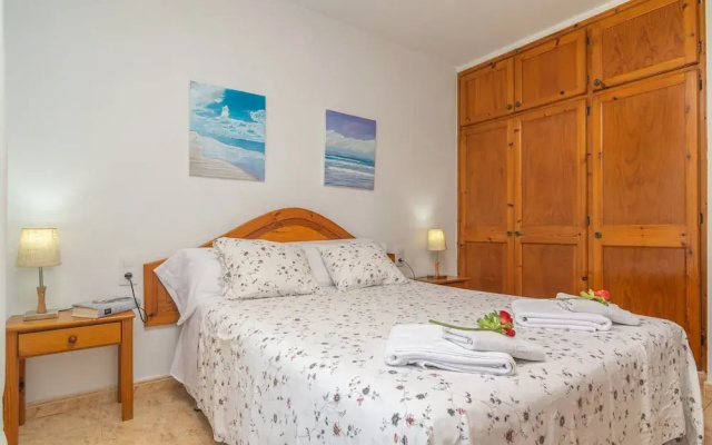 Filippi - Apartment In Es Mercadal. Free Wifi