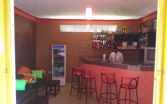 Kadz Hotel