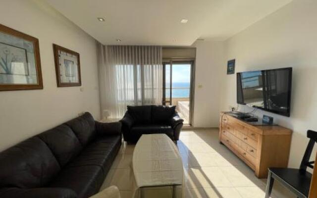 Netanya Dreams Luxury Apt.W02