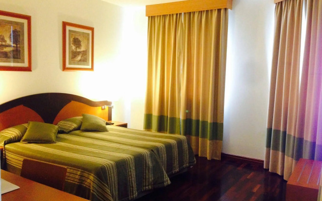 Hotel Vale Verde