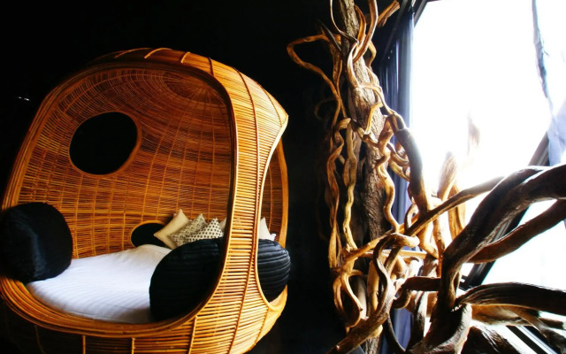 Mo Rooms