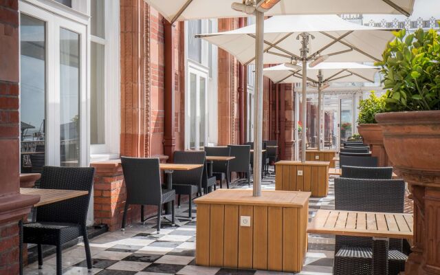 DoubleTree by Hilton Brighton Metropole