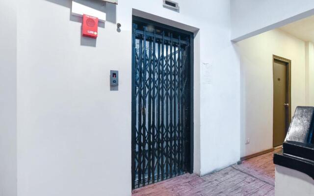 Fabhotel Akash Ganga