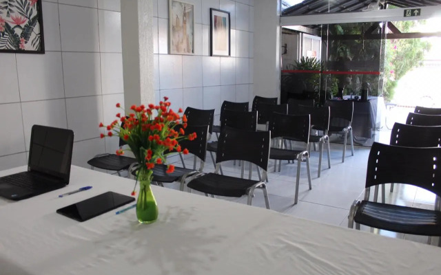 Hotel Aeroporto Montese Star