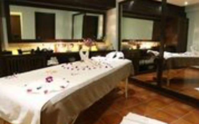 Deltin Suites