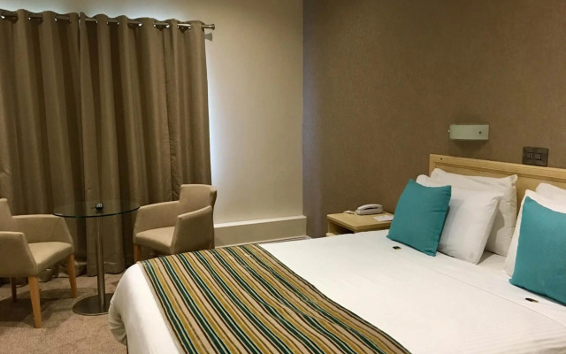The Lodge Hotel