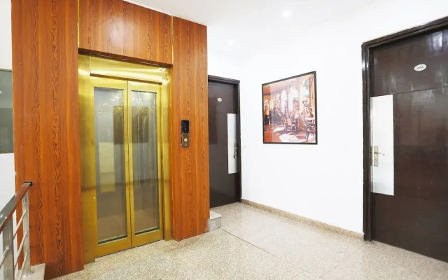 OYO 567 Hotel Royal Stay Inn