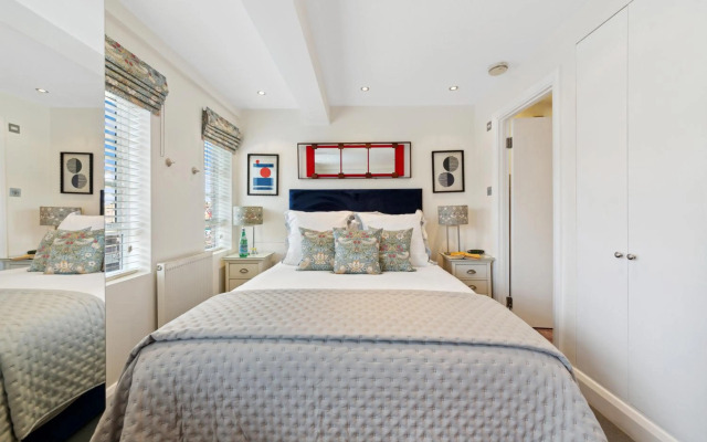 Nell Gwynn House Apartments