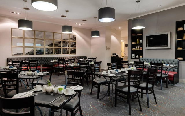 Protea Hotel by Marriott Cape Town Tyger Valley