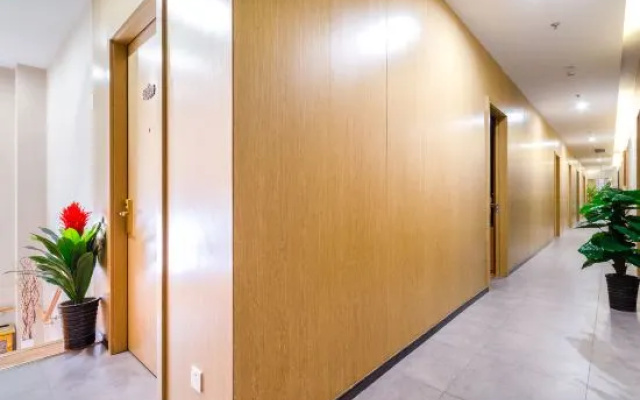 Haoyun Hotel (Shanghai Hongqiao Railway Station National Convention and Exhibition Center) – Hotel Rooms – Shanghai