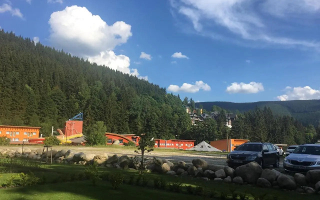 Apartment Medvedin 87