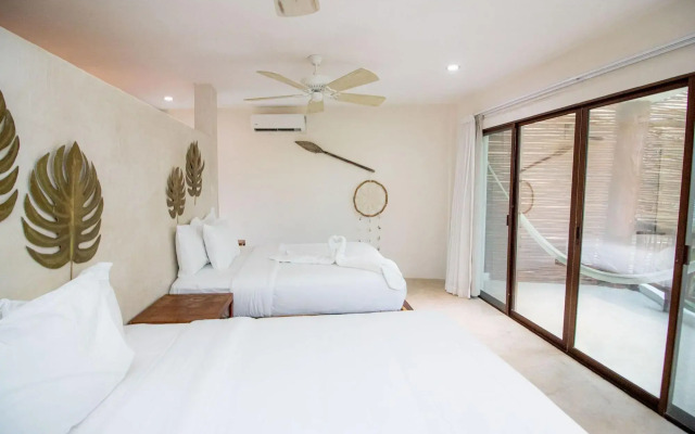 Spirit Holbox