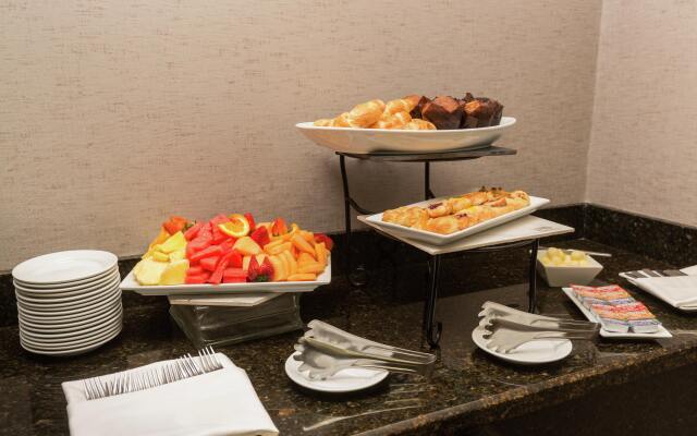 Hilton Garden Inn Oakland / San Leandro