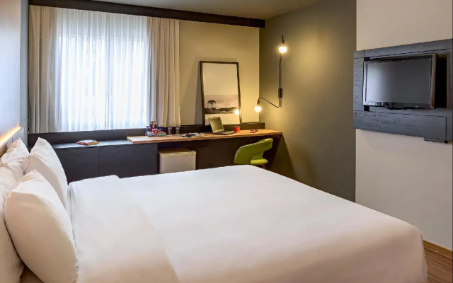 Hotel Cassino Tower Curitiba Aeroporto By Nacional Inn