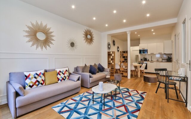 34 - Urban Luxury Paris Louvre