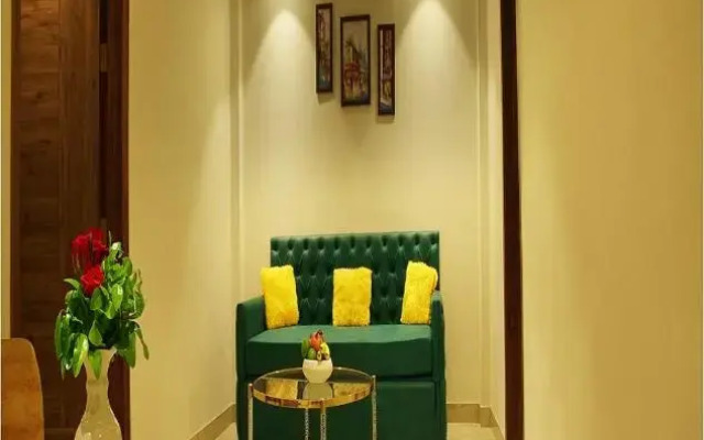 TreeHouse London Street Amritsar