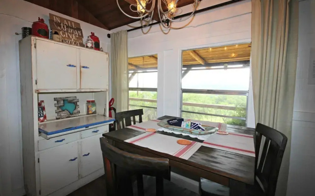 Coolview Cabin by RedAwning
