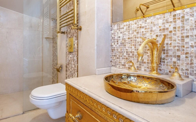 Exquisite Studio in Historic Mansion in Beylerbeyi