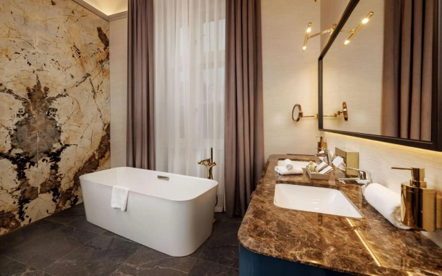 Anna Grand Hotel