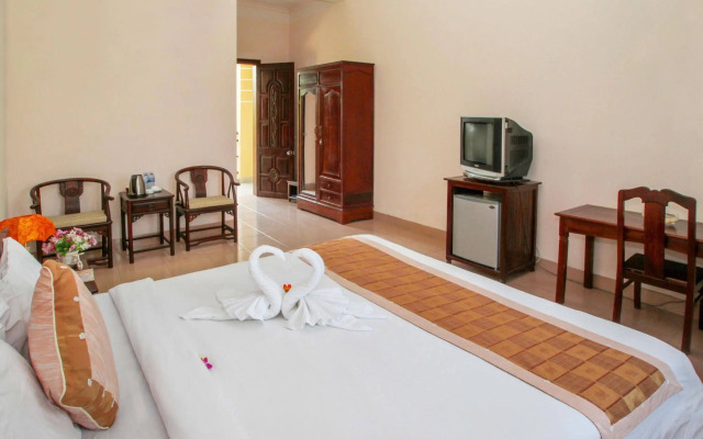 Bach Dang Hoi An Hotel