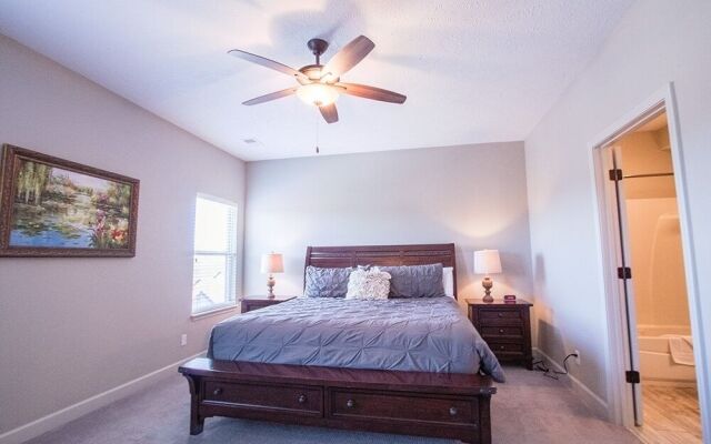 Red Tee 6 Bedroom Condo