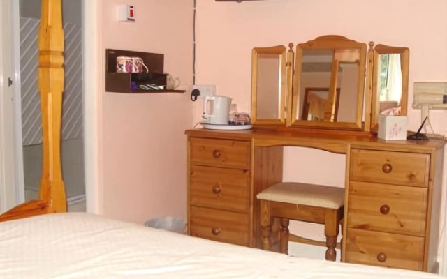 Millstones Country Hotel