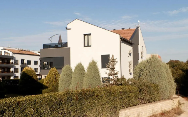 Penthouse No6