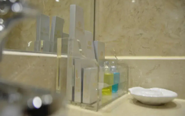 Tianjin Garden Business Hotel