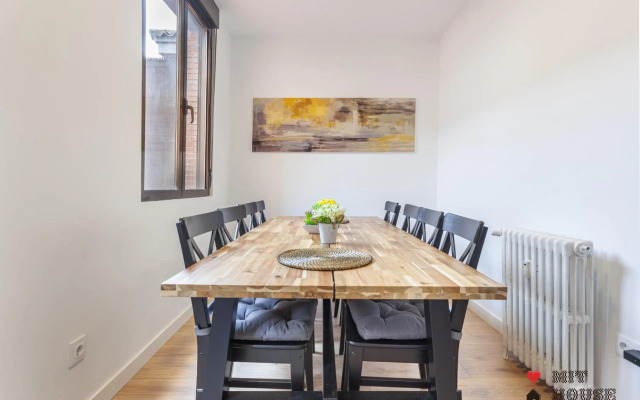 Mit House Latina En Madrid