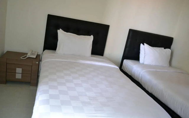 Ivanka Airport Inn