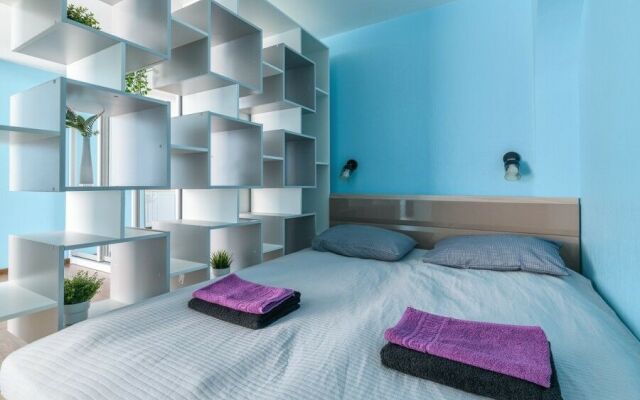 Питер Пэлас на ул. Маяковского, д. 6