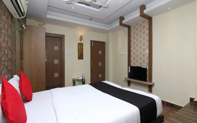 Capital O 18582 Hotel Heaven