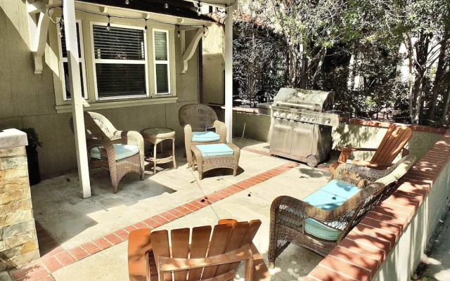 Park Avenue Beach Paradise Chic & Secluded 4 BDR