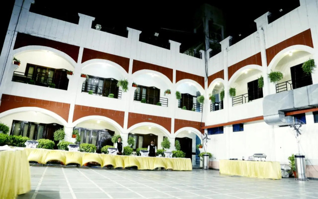 Hotel Prayag Inn