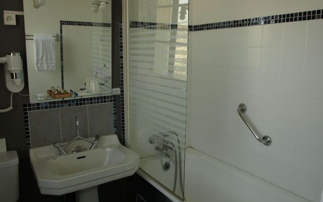 Le Cassini Hôtel-Restaurant