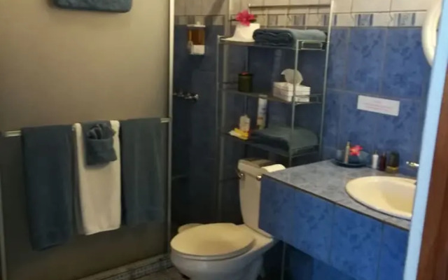 Encantada Guest House: Spectacular View & Excellent Reviews