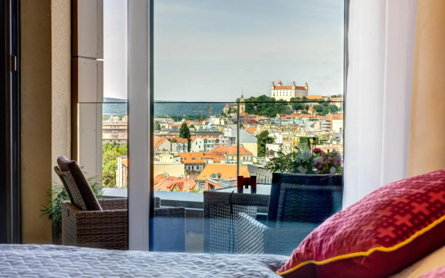 SKY PARK Central City Downtown