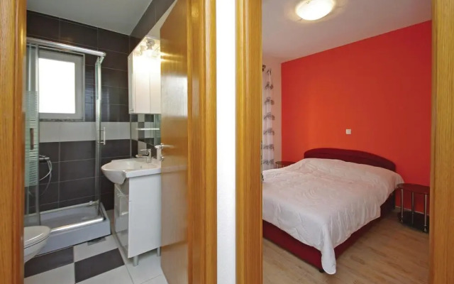 Beautiful Home in Makarska With Wifi and 1 Bedrooms