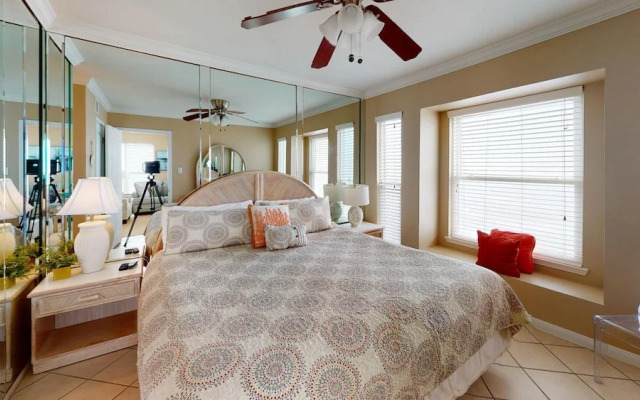 Seascape 1308 in Galveston