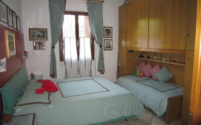 L'uliveta del Luschi Villa, piscina privata e campo da tennis, playground, wi-fi & pet friendly