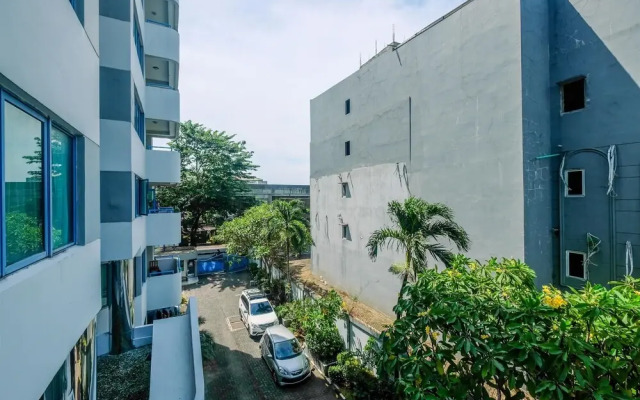 Elegant and Homey 2BR with Working Room Prapanca Apartment