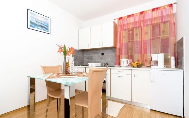 Apartment Dea
