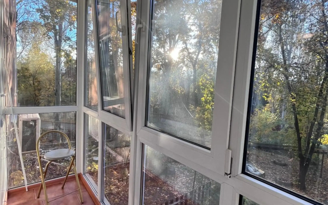 2 кімнатні апартаменти в парковій зоні ,Смарт TV 50"