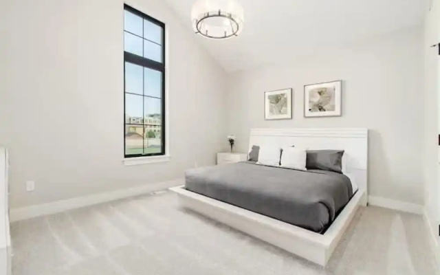 Jungle House Designer Residences – Downtown Columbus