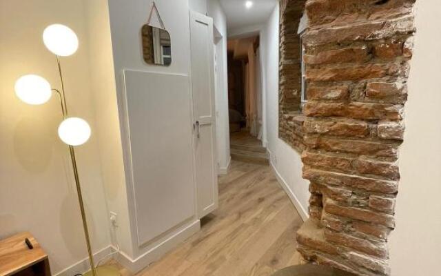 Studio Charmant-Confort-Hypercentre-Metro-Wifi