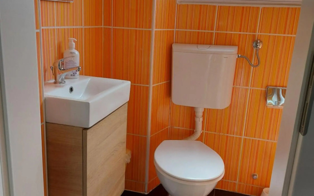 Hotel Bio