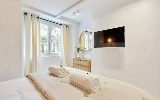 Superb AC Apartment Paris Center Bourse Place