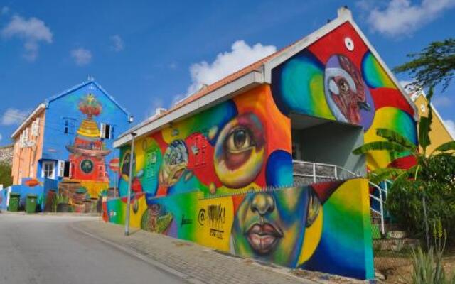 Hibiscus Beach House